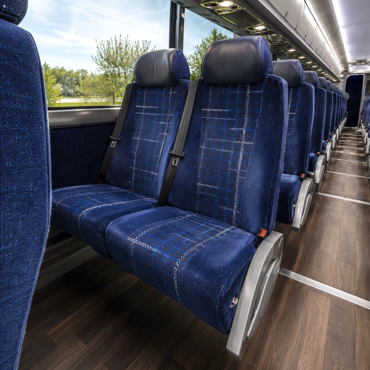 charter bus rentals for evergreen state college athletics