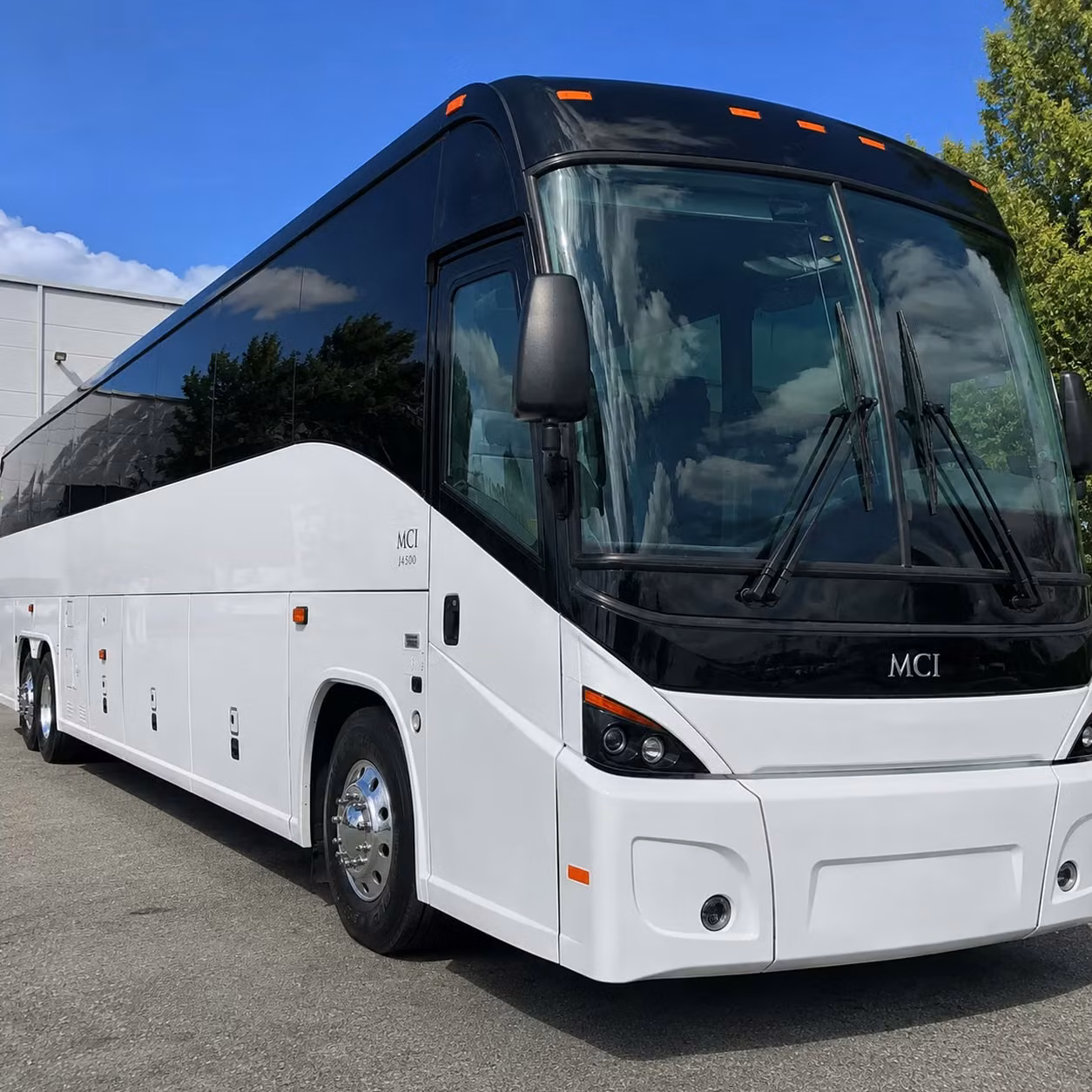 corporate group airport transfers in the olympia area