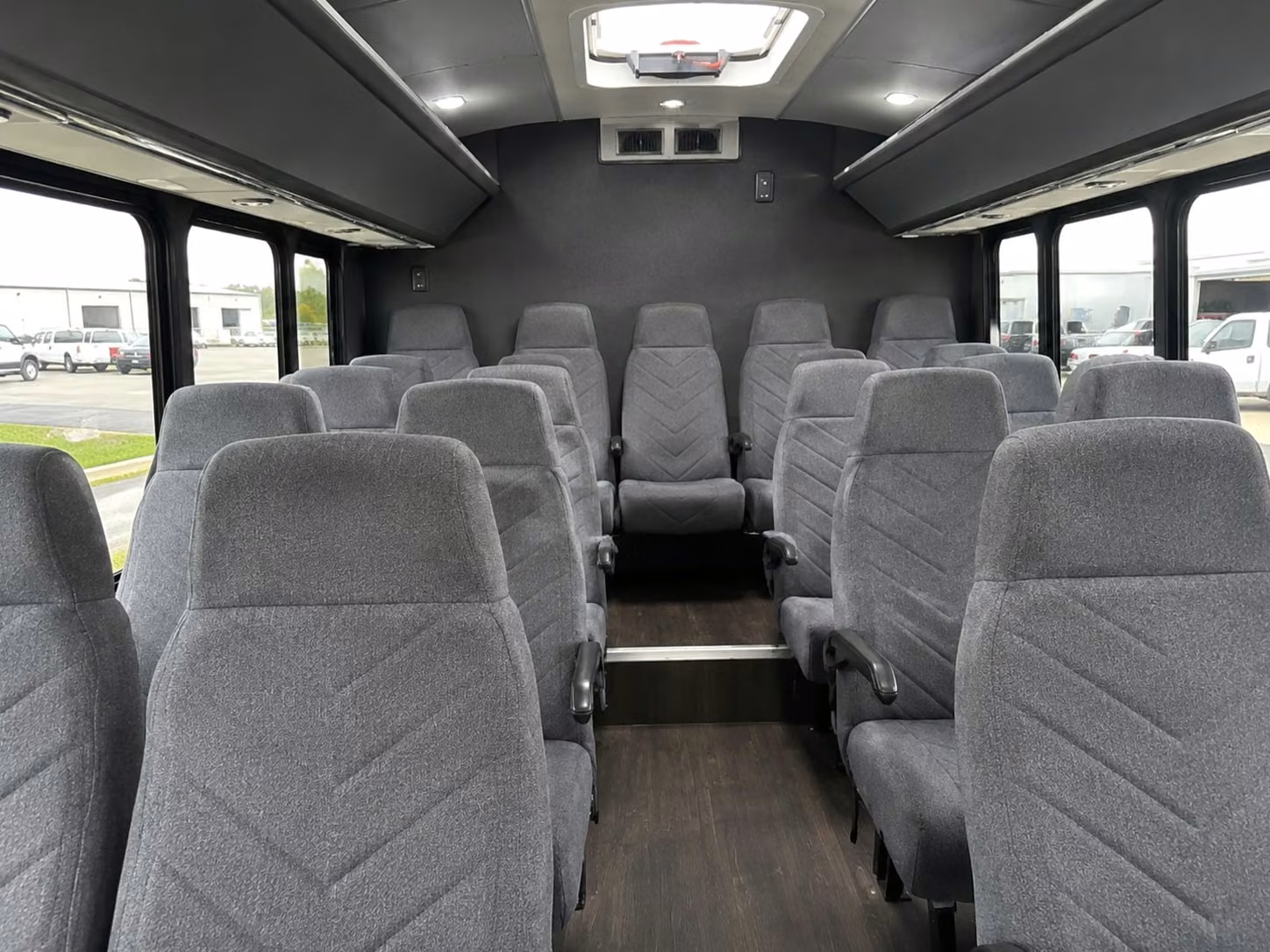 olympia 15 passenger minibus rental
