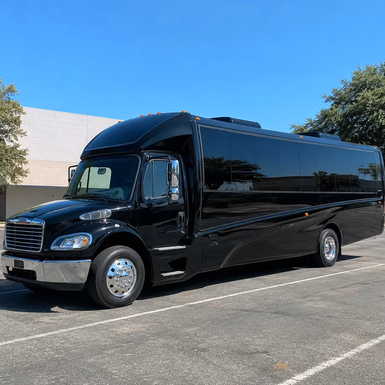 olympia 28 passenger minibus rental